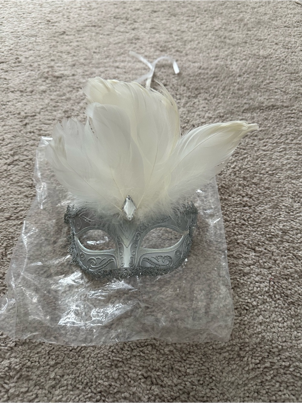 Silver Feathered Masquerade Mask with White Plume